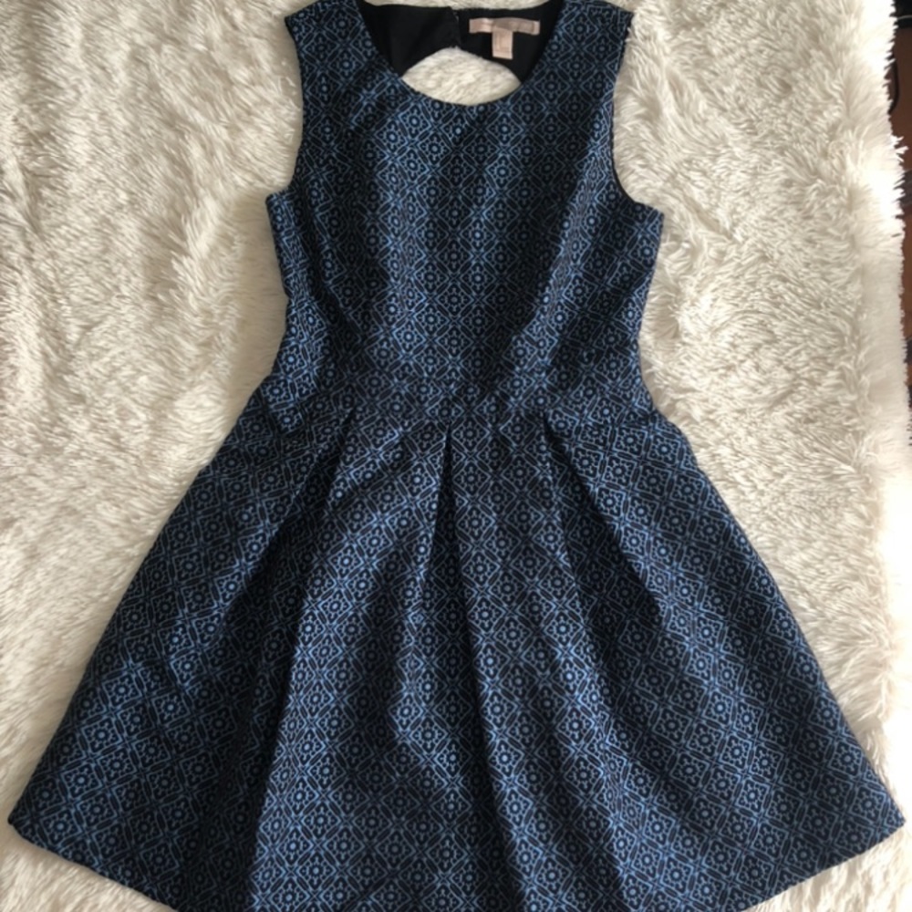 Blue and black winter dress puffy skirt